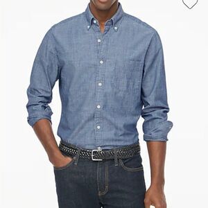 J. Crew Factory Chambray shirt • size small • BE186